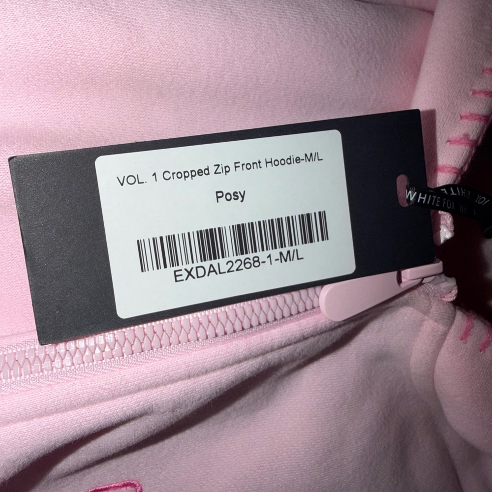 NWT! WHITE FOX- cropped zip front hoodie - Picture 4 of 8